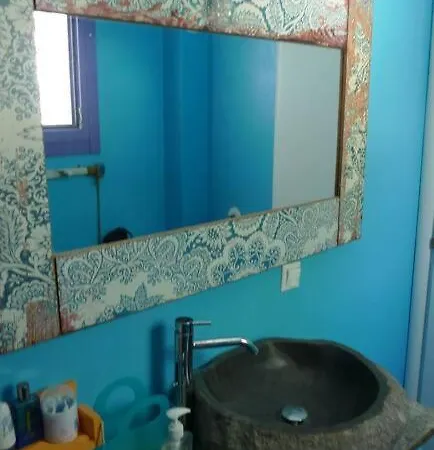 Vourkari Apartment